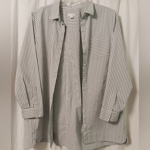 J. Jill Tops - J.Jill Light Blue Gray Pinstripe Long Sleeve Button-up Tunic With Pockets Sz L